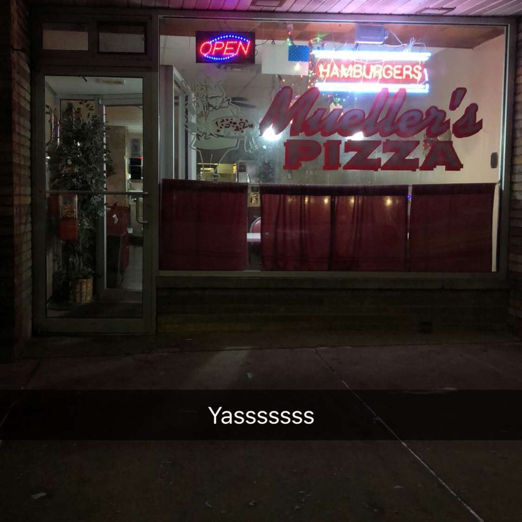 Mueller`s Pizza Place